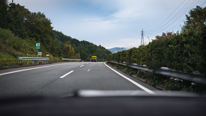 Illustration for article titled Here's What It's Like To Chase Ferraris In A Nissan GT-R Nismo